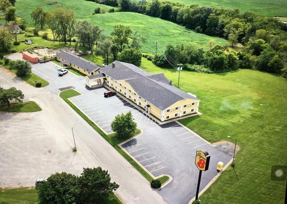 Super 8 By Wyndham Higginsville Exteriör bild